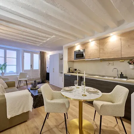Gem 9 Min Walk To Notre-dame And Louvre Appartement Parijs