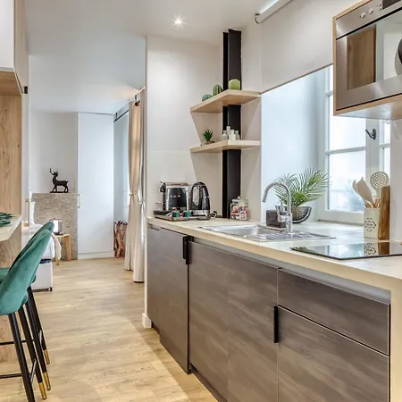 Gem 9 Min Walk To Notre-dame And Louvre 아파트 *