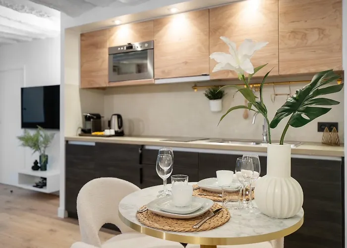 Gem 9 Min Walk To Notre-dame And Louvre 아파트