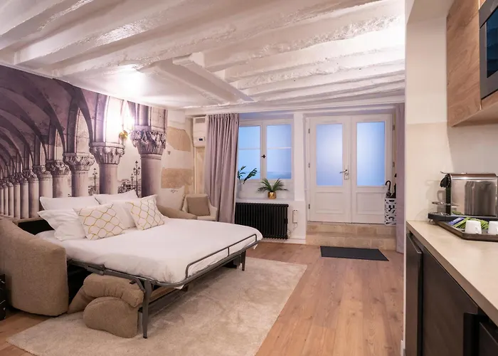 Gem 9 Min Walk To Notre-dame And Louvre 파리